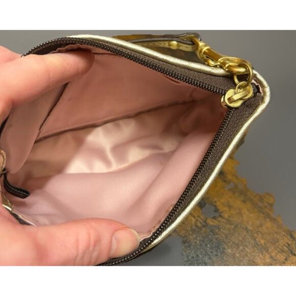 Coach Brown and Tan Signature C Monogram Wristlet with Flower Matching Tag Y2K - Picture 8 of 8